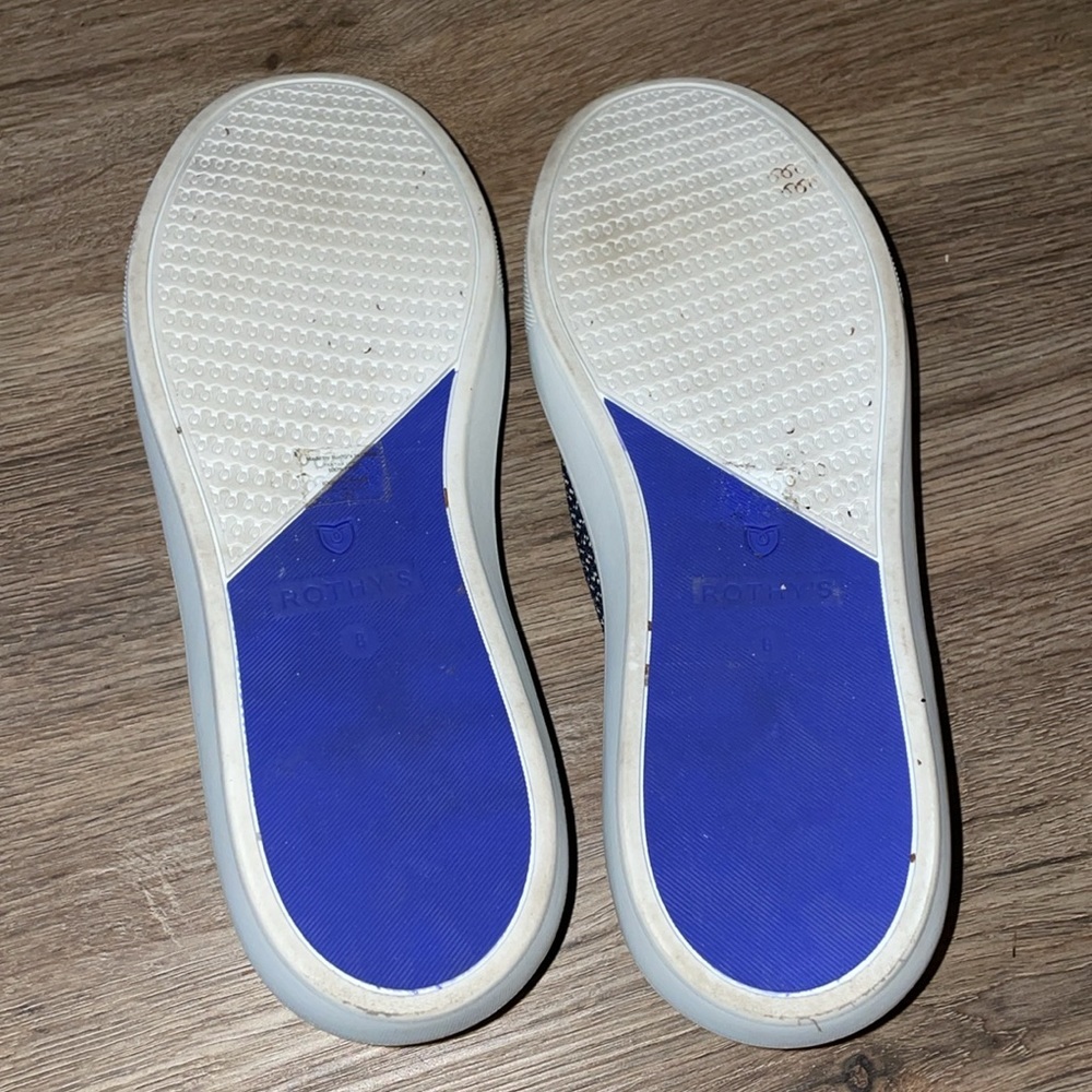 Rothys retired slide on maritime gradient size - 8 woman’s sneaker - Picture 5 of 6